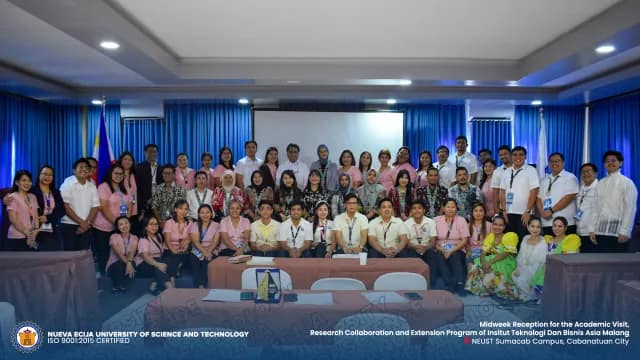 Neust Conducts Midweek Reception for Institut Asia Malang Delegates